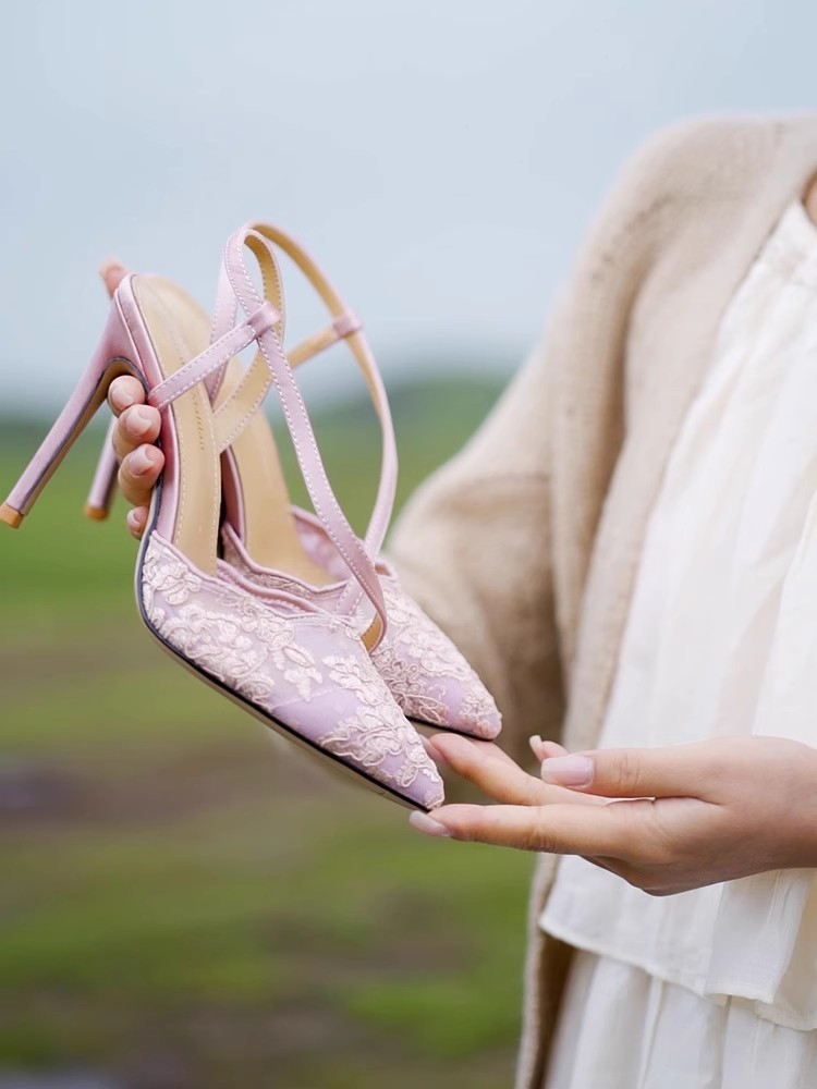 Flat stiletto heels spring and - Wide Fit Heels recension och pris