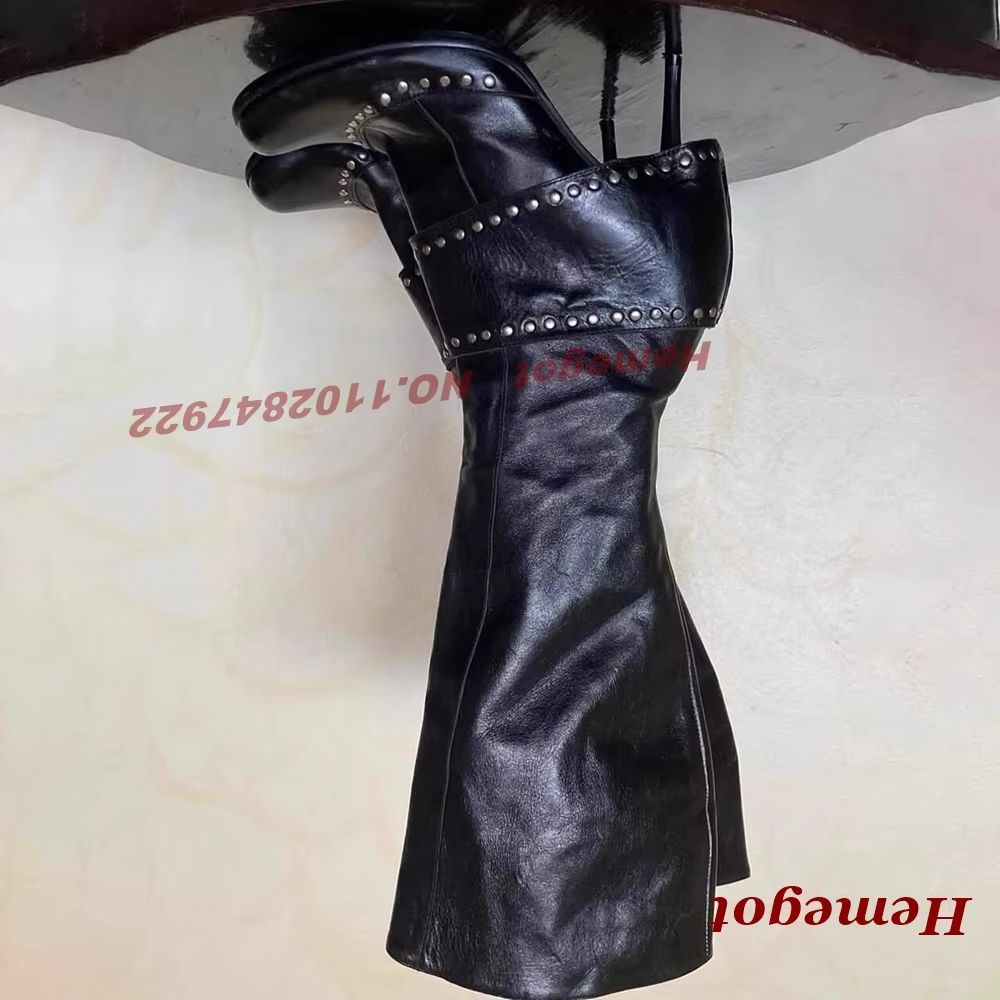 Black Rivet Wide-Strap Knee Hi - Wide Fit Heels recension och pris