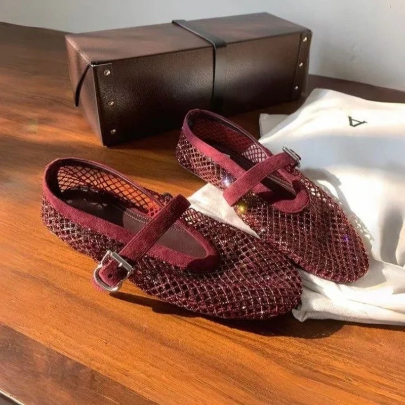 Hollow Rhinestone Baotou Sanda - Women Shoes Model recension och pris